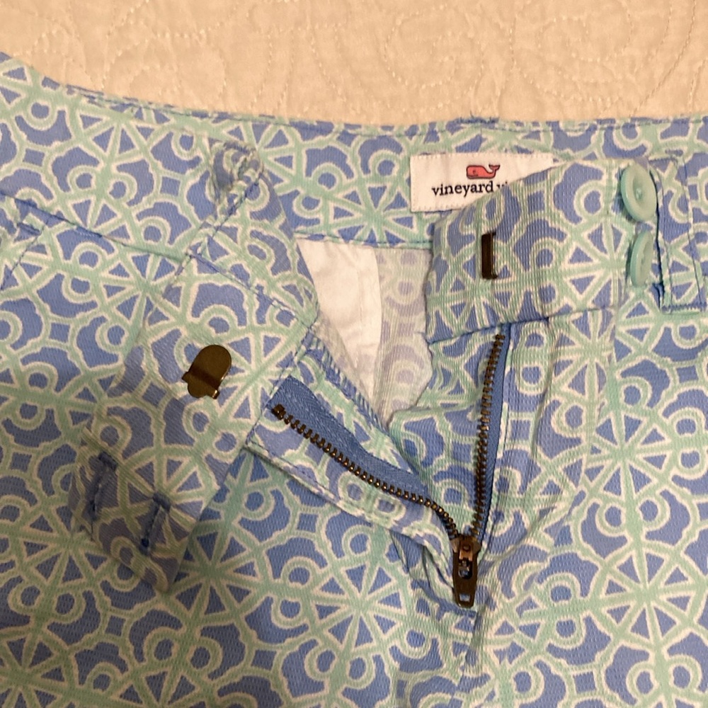 Vineyard Vines Women's Chino Shorts Size 2 Blue Short Mid Rise EUC - Picture 8 of 9